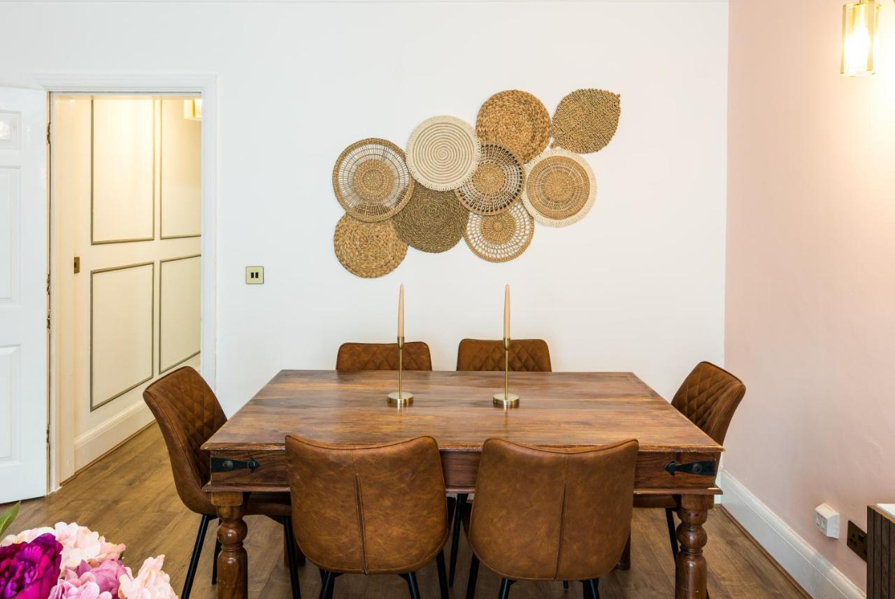 Charming Spacious 2Br Flat Near Station Plus Parking ลอนดอน ภายนอก รูปภาพ